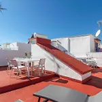 2 Bedroom Beach Front Apartment In Nerja *