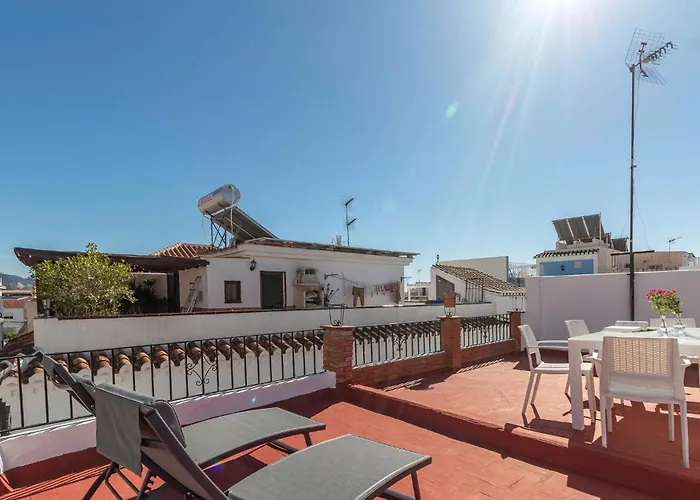 Appartement Awesome In With Wifi Nerja